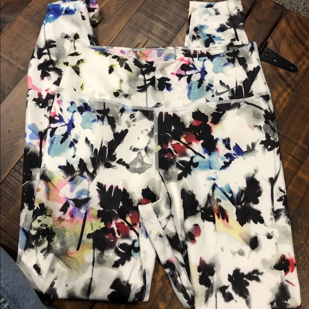 Nike leggings brand new